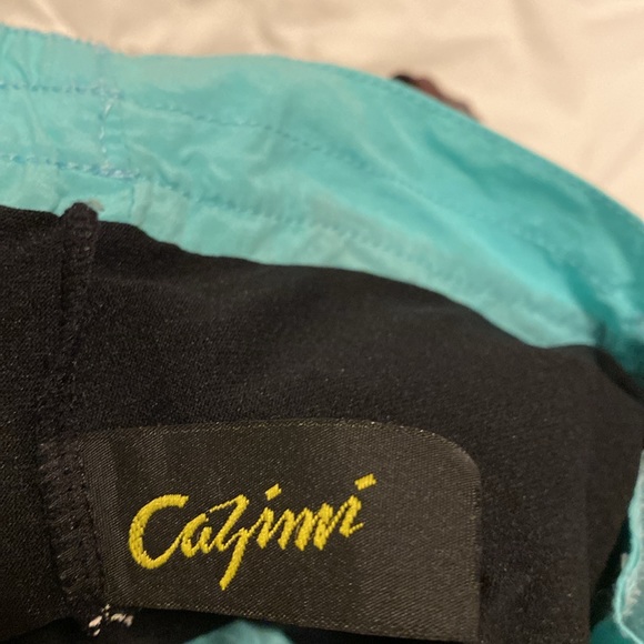 Active Wear - Picture 4 of 11